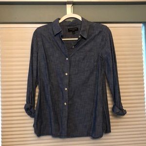 Banana Republic Chambray Button Down Shirt